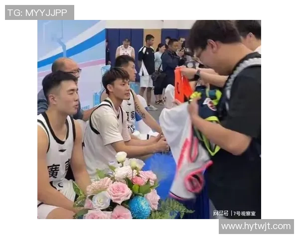 CBA季后赛广东队与山东队激战正酣精彩对决引发球迷热议 CBA季后赛广东队与山东队激战正酣精彩对决引发球迷热议