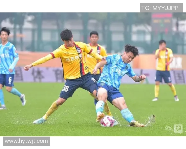 中乙联赛焦点战长安竞技迎战南通球队全力争胜展现实力