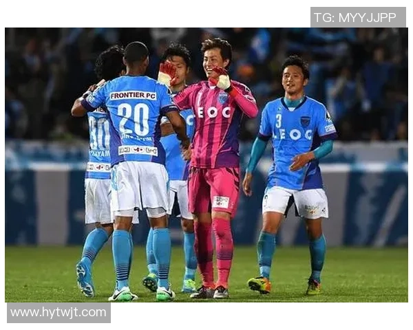 华拉古斯与拿加沙的精彩对决揭示足球战术的博弈与激情碰撞