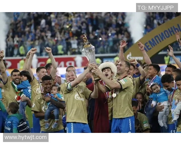 多特蒙德队与泽尼特的巅峰对决激情四溢谁能笑到最后 多特蒙德队与泽尼特的巅峰对决激情四溢谁能笑到最后