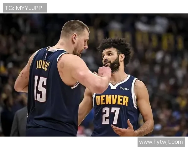 快船队与掘金激战正酣NBA季后赛精彩对决引发球迷热议