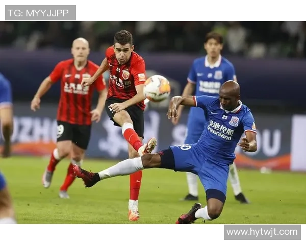 重庆与贵州中超对决精彩回顾及赛季展望分析